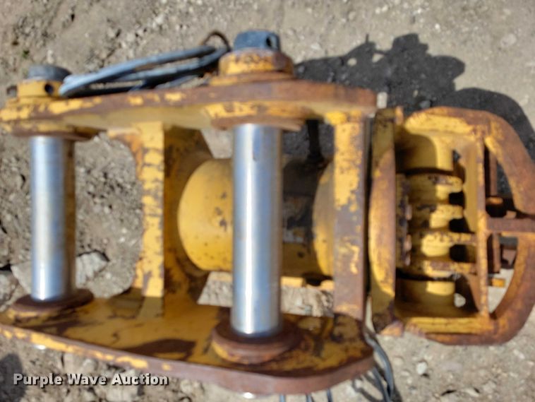 image for item EE0992 Helac swivel quick attach