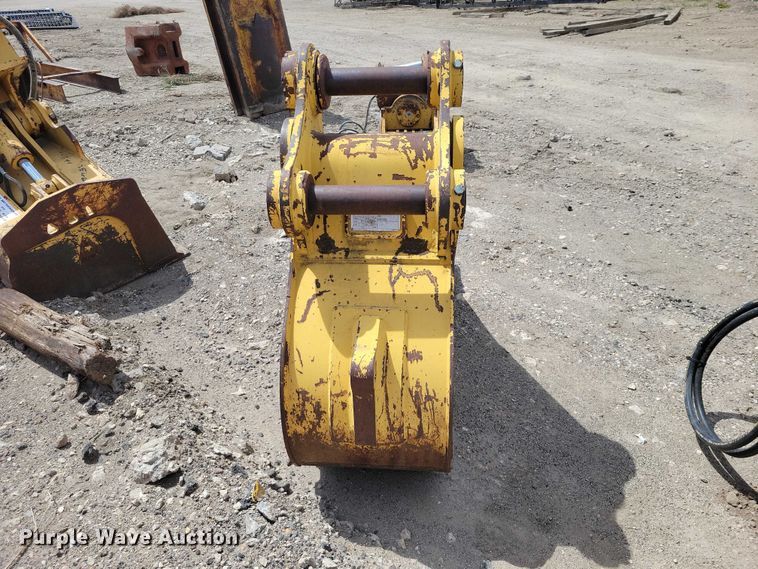 image for item EE0993 Caterpillar excavator bucket
