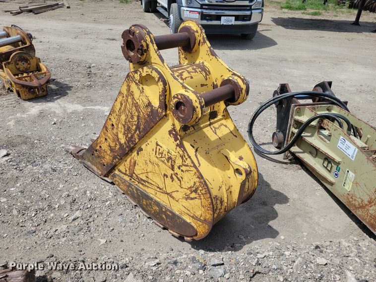 image for item EE0993 Caterpillar excavator bucket
