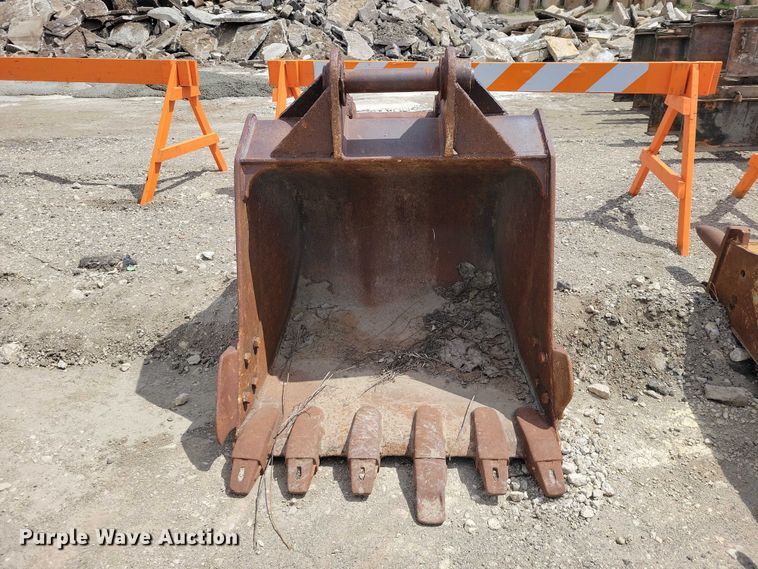 image for item EE0995 Fleco excavator bucket