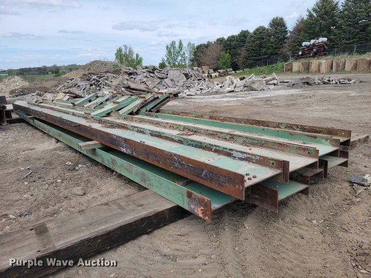 image for item EE0996 Bridge beams and pilings