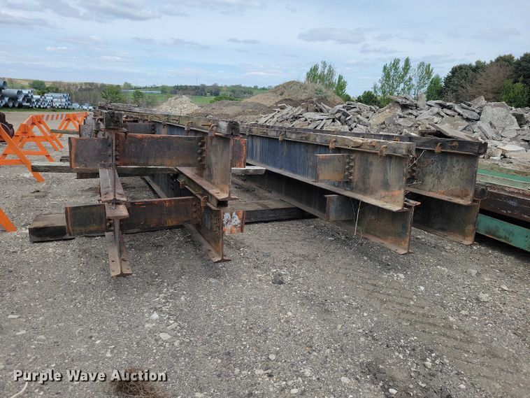 image for item EE0996 Bridge beams and pilings