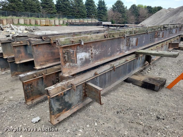 image for item EE0996 Bridge beams and pilings