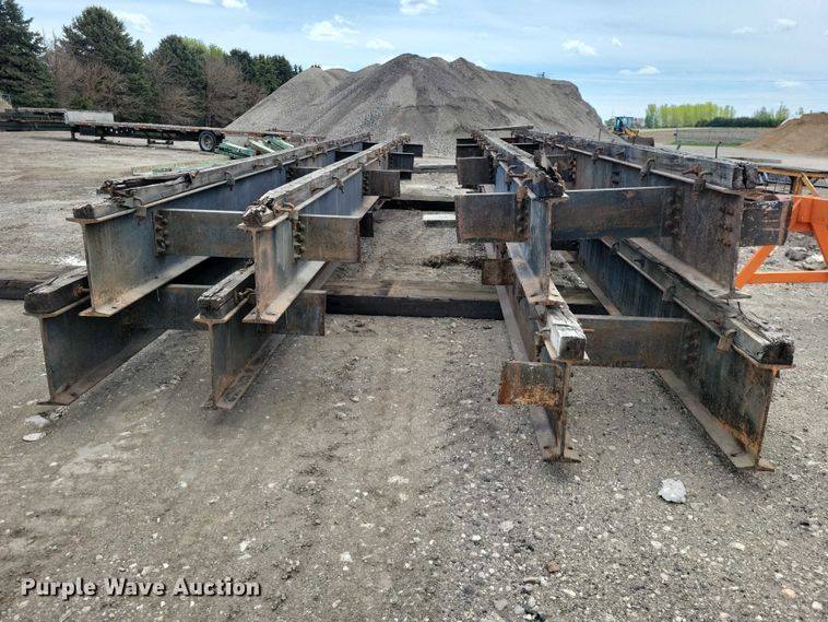 image for item EE0996 Bridge beams and pilings
