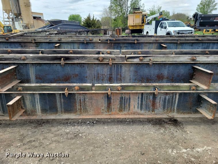 image for item EE0996 Bridge beams and pilings