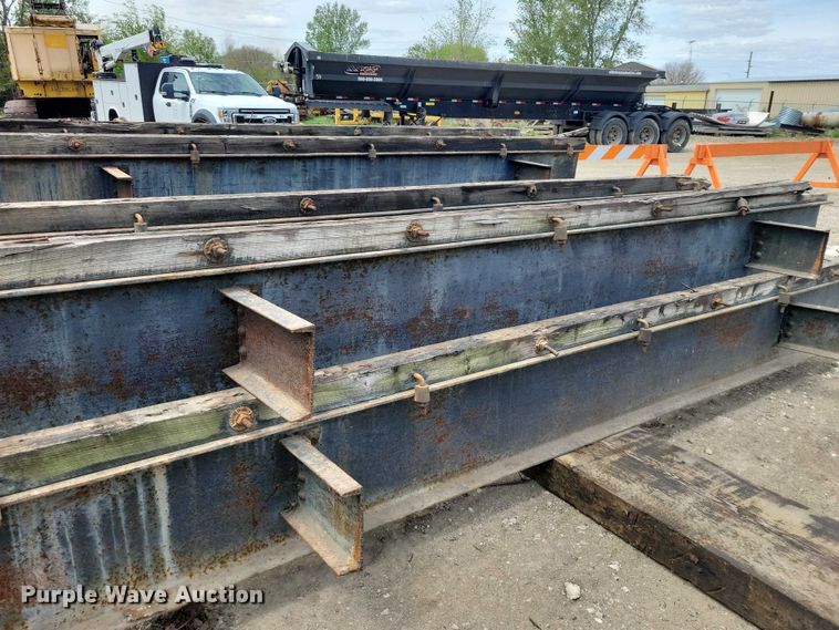 image for item EE0996 Bridge beams and pilings