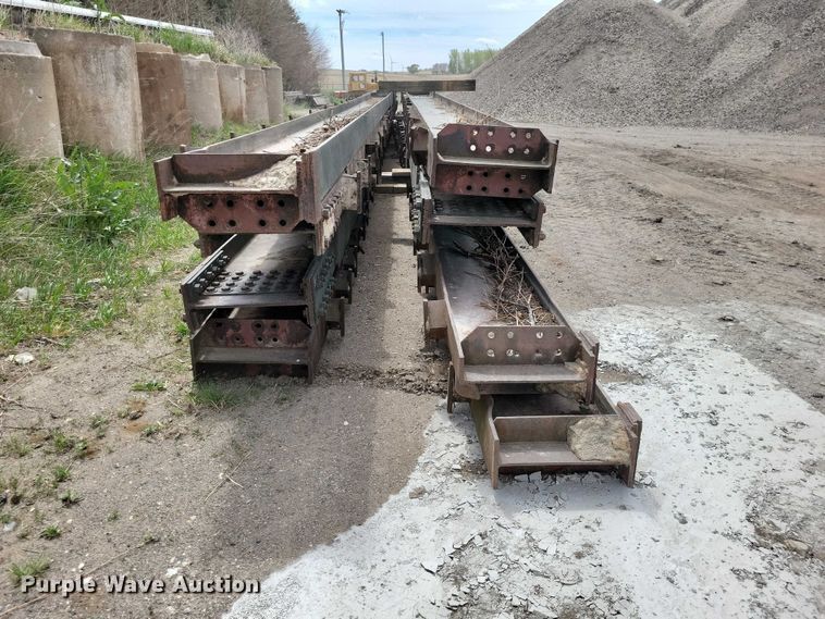 image for item EE0996 Bridge beams and pilings