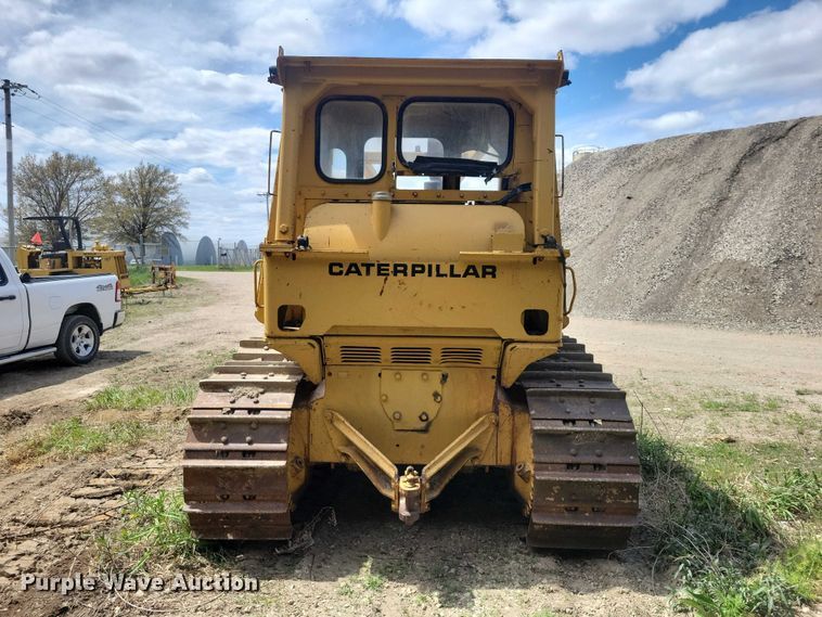 image for item EE0998 1976 Caterpillar D6C dozer