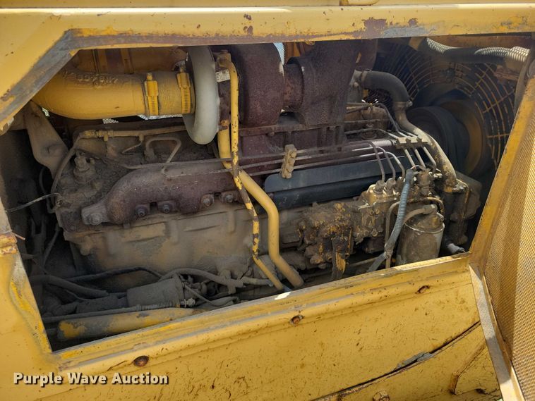 image for item EE0998 1976 Caterpillar D6C dozer