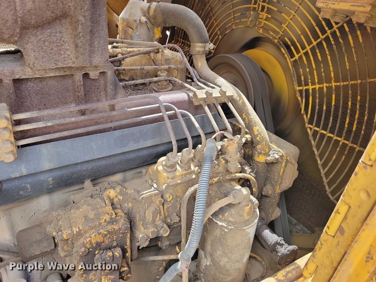 image for item EE0998 1976 Caterpillar D6C dozer