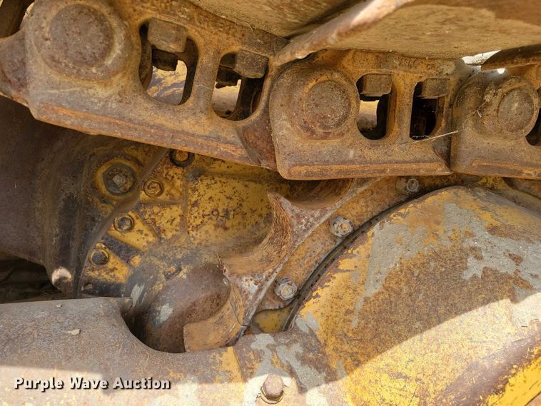 image for item EE0998 1976 Caterpillar D6C dozer