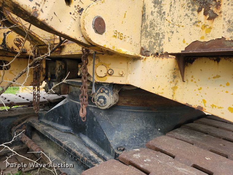 image for item EE1002 American 599 crane
