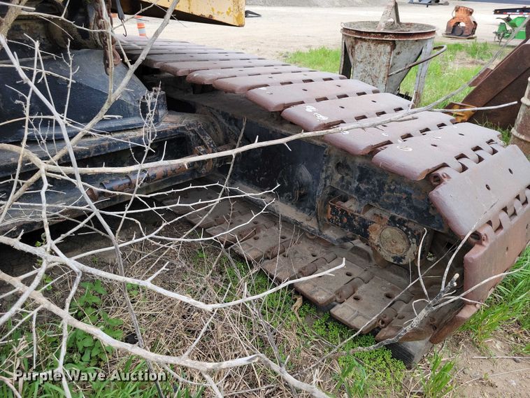 image for item EE1002 American 599 crane