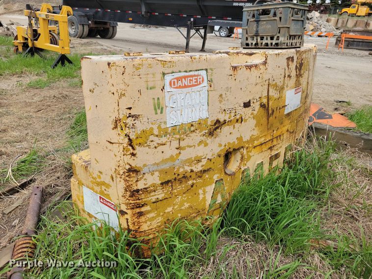 image for item EE1002 American 599 crane