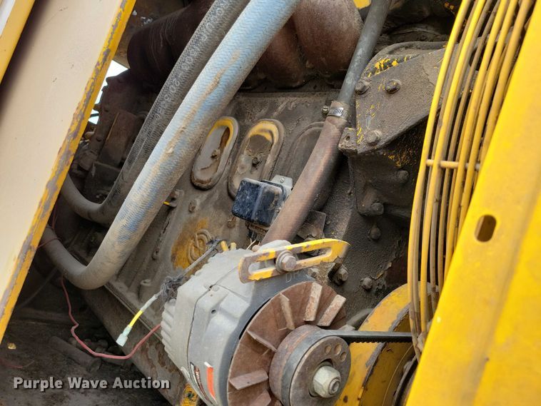 image for item EE1002 American 599 crane
