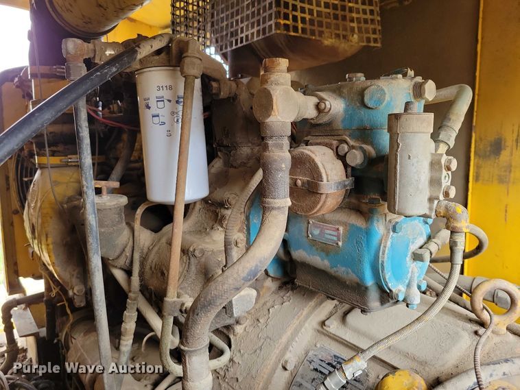 image for item EE1002 American 599 crane