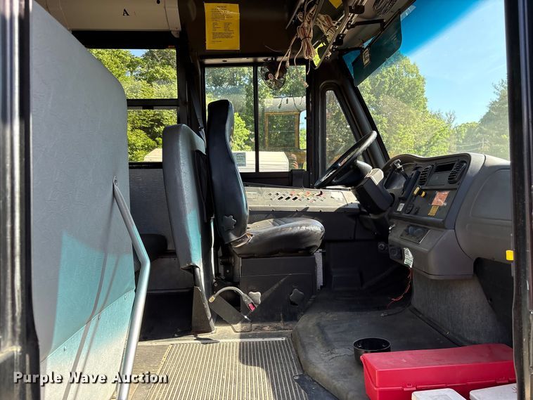 image for item EF1207 2008 Thomas Built B2 school bus