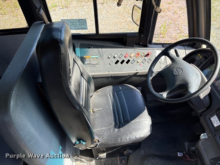 image for item EF1207 2008 Thomas Built B2 school bus