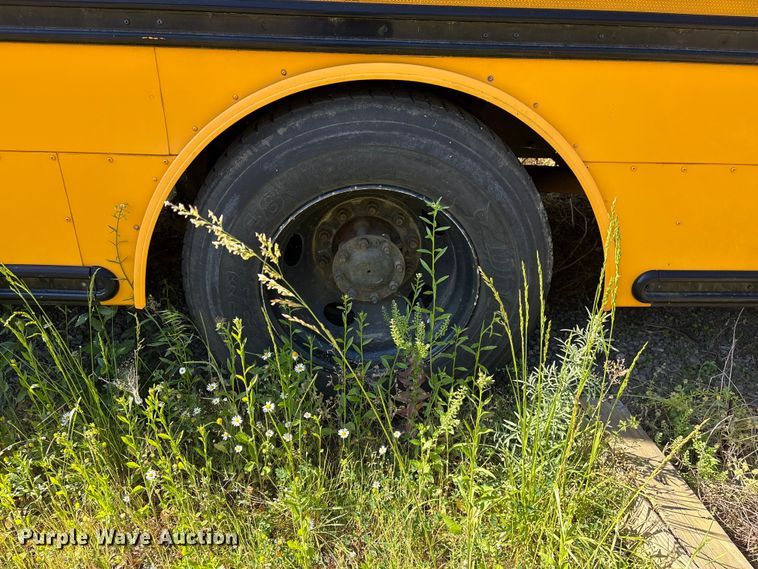image for item EF1207 2008 Thomas Built B2 school bus