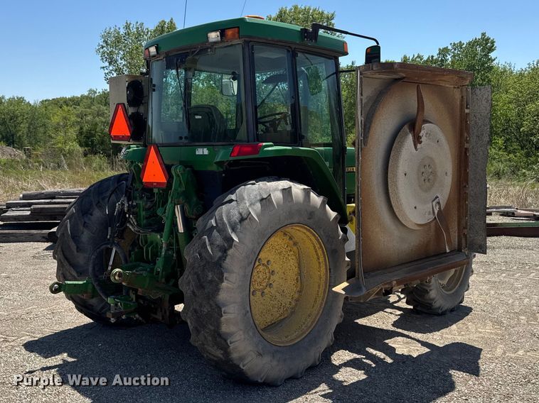 image for item EF2471 2000 John Deere 7210 MFWD tractor