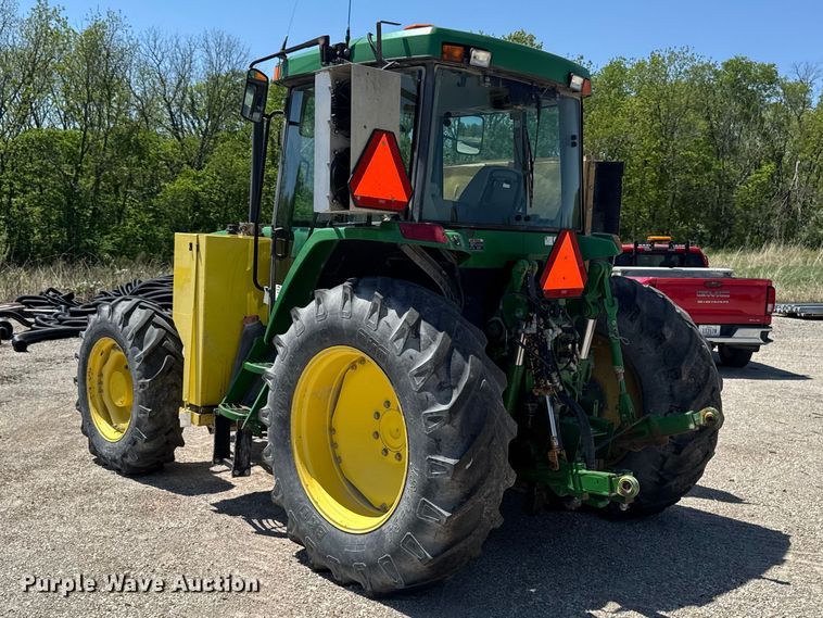 image for item EF2471 2000 John Deere 7210 MFWD tractor