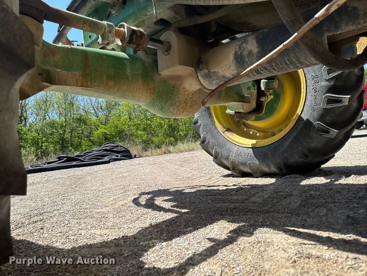 image for item EF2471 2000 John Deere 7210 MFWD tractor