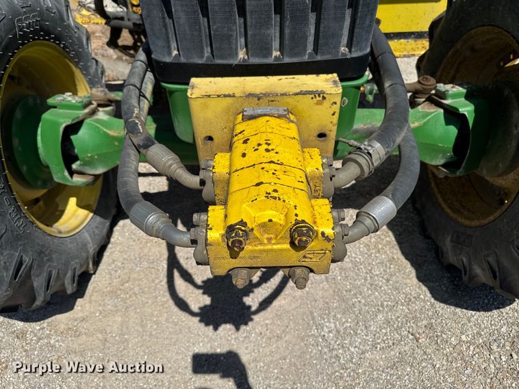 image for item EF2471 2000 John Deere 7210 MFWD tractor