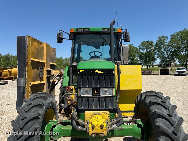 image for item EF2471 2000 John Deere 7210 MFWD tractor