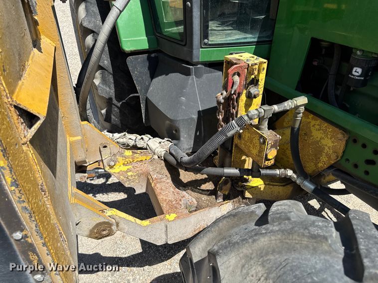image for item EF2471 2000 John Deere 7210 MFWD tractor
