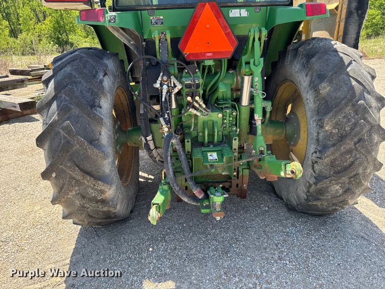 image for item EF2471 2000 John Deere 7210 MFWD tractor