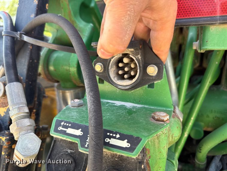 image for item EF2471 2000 John Deere 7210 MFWD tractor