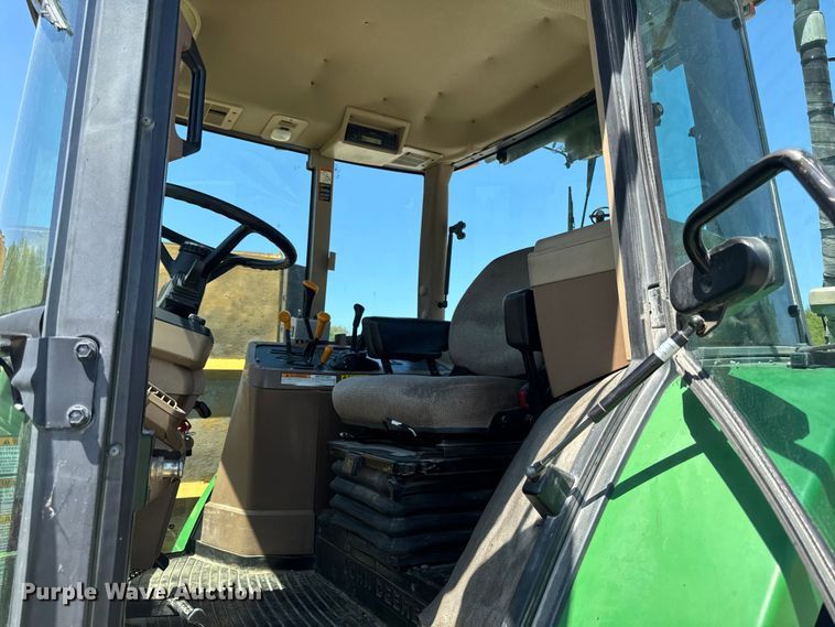 image for item EF2471 2000 John Deere 7210 MFWD tractor