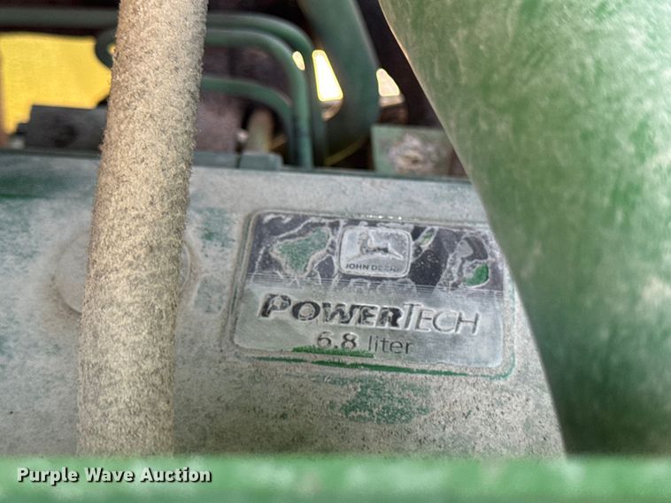 image for item EF2471 2000 John Deere 7210 MFWD tractor