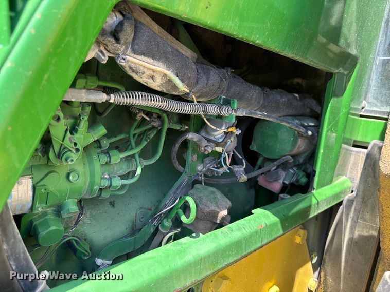 image for item EF2471 2000 John Deere 7210 MFWD tractor