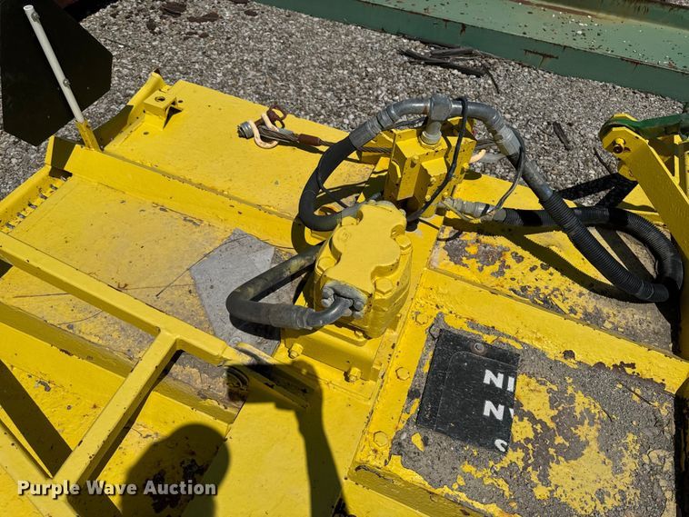 image for item EF2471 2000 John Deere 7210 MFWD tractor