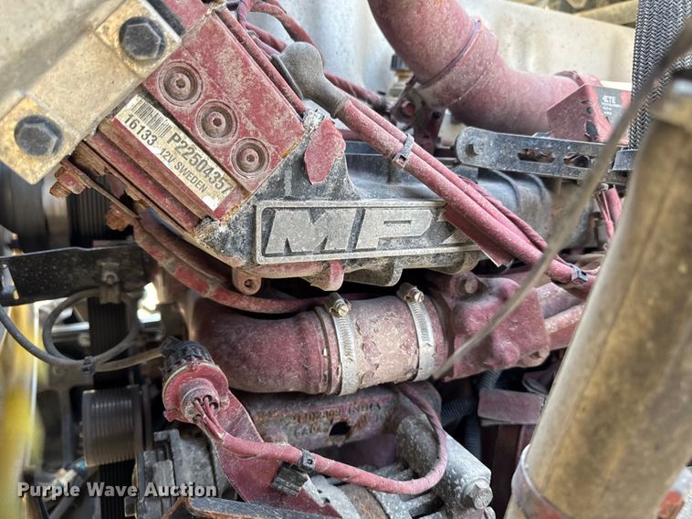 image for item EF2472 2017 Mack GU813 truck cab and chassis