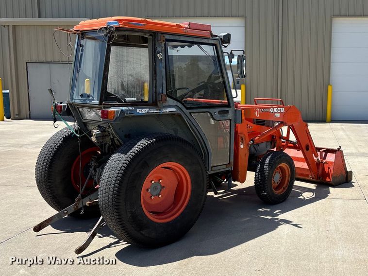 image for item EO4255 Kubota L4200 MFWD tractor