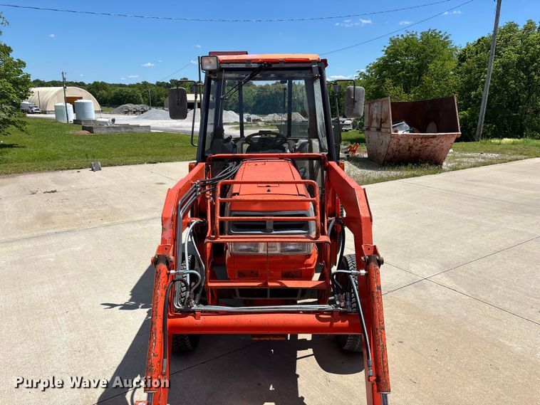 image for item EO4255 Kubota L4200 MFWD tractor