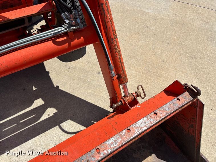 image for item EO4255 Kubota L4200 MFWD tractor