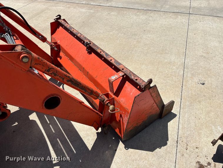 image for item EO4255 Kubota L4200 MFWD tractor