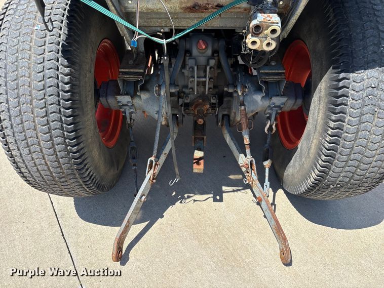 image for item EO4255 Kubota L4200 MFWD tractor