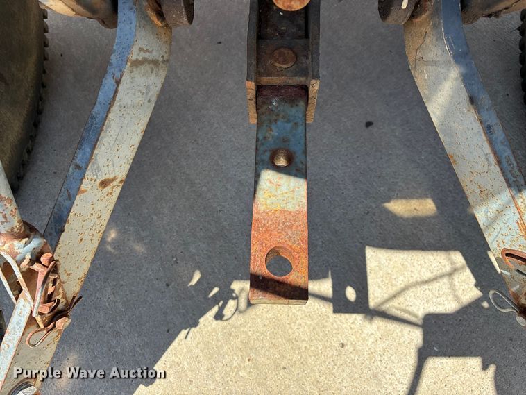 image for item EO4255 Kubota L4200 MFWD tractor