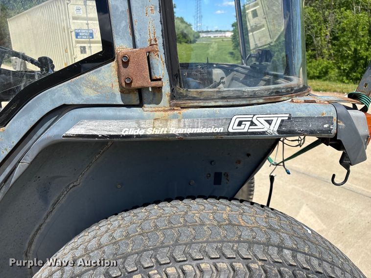 image for item EO4255 Kubota L4200 MFWD tractor