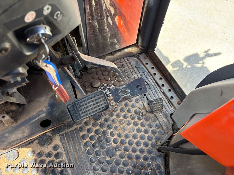 image for item EO4255 Kubota L4200 MFWD tractor