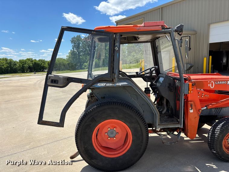 image for item EO4255 Kubota L4200 MFWD tractor