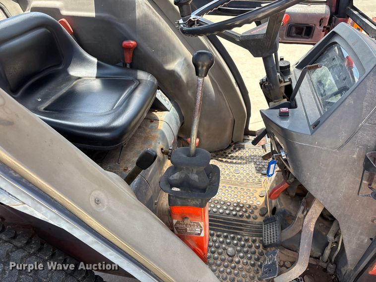 image for item EO4255 Kubota L4200 MFWD tractor