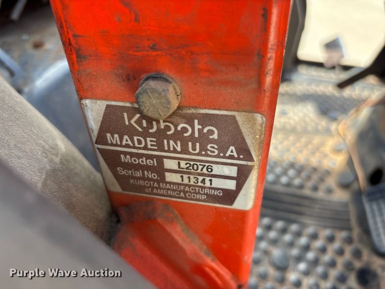 image for item EO4255 Kubota L4200 MFWD tractor