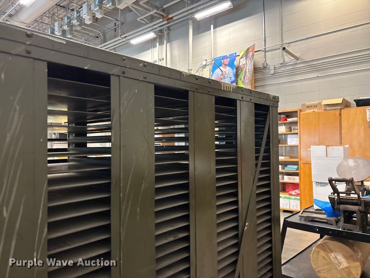 image for item EO4263 Storage shelf
