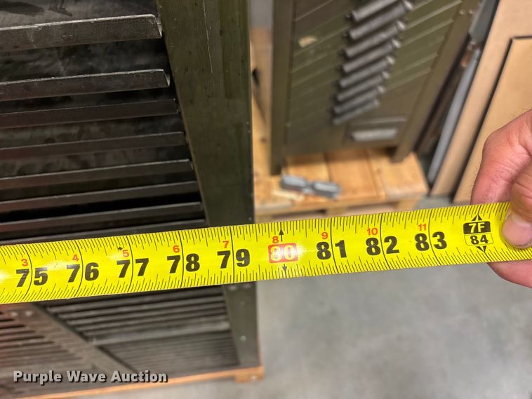image for item EO4263 Storage shelf