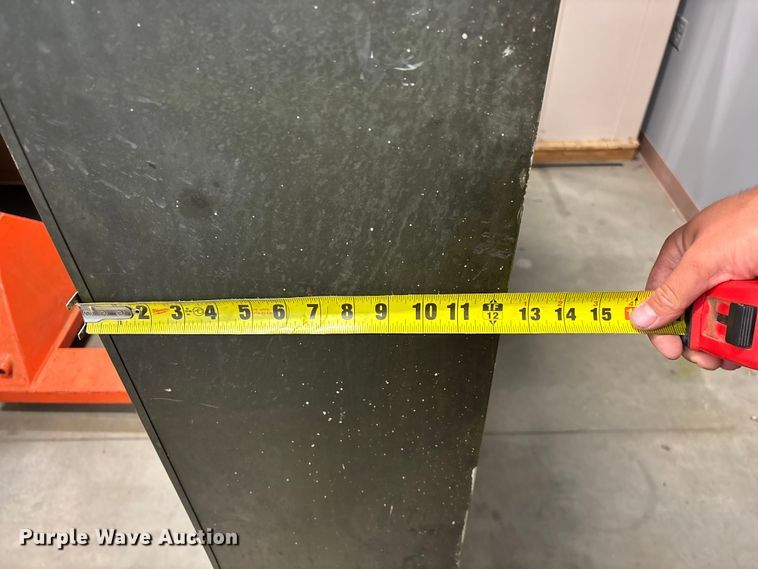 image for item EO4263 Storage shelf